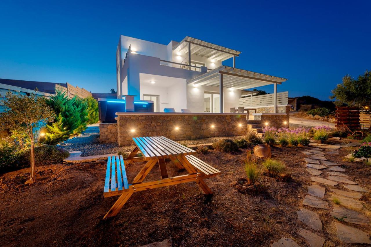 Aelion Villa Vari  Exterior photo