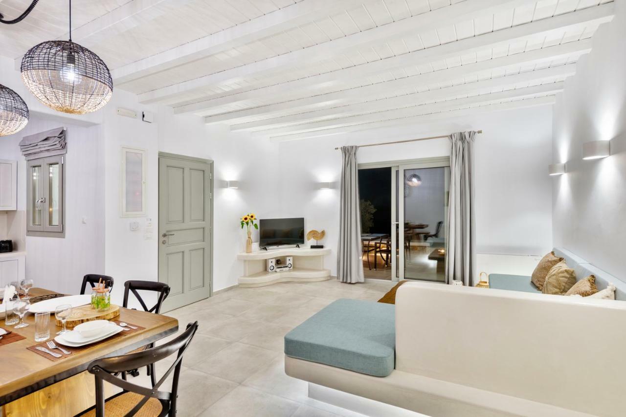 Aelion Villa Vari  Exterior photo